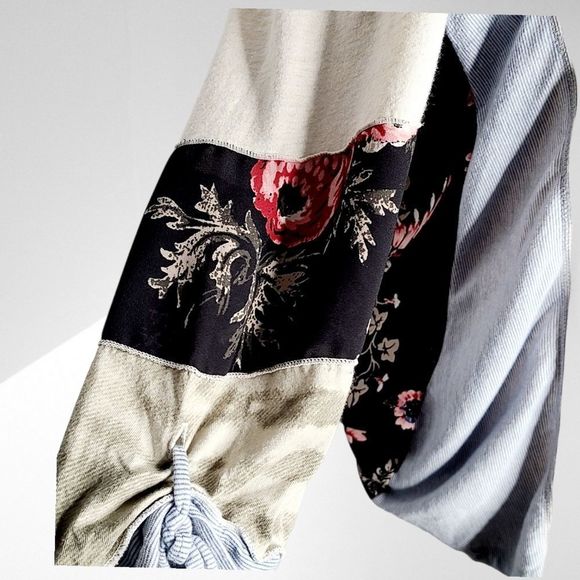 Woman's Style & Co. Patchwork Sleeve Cream Top M - Picture 6 of 7